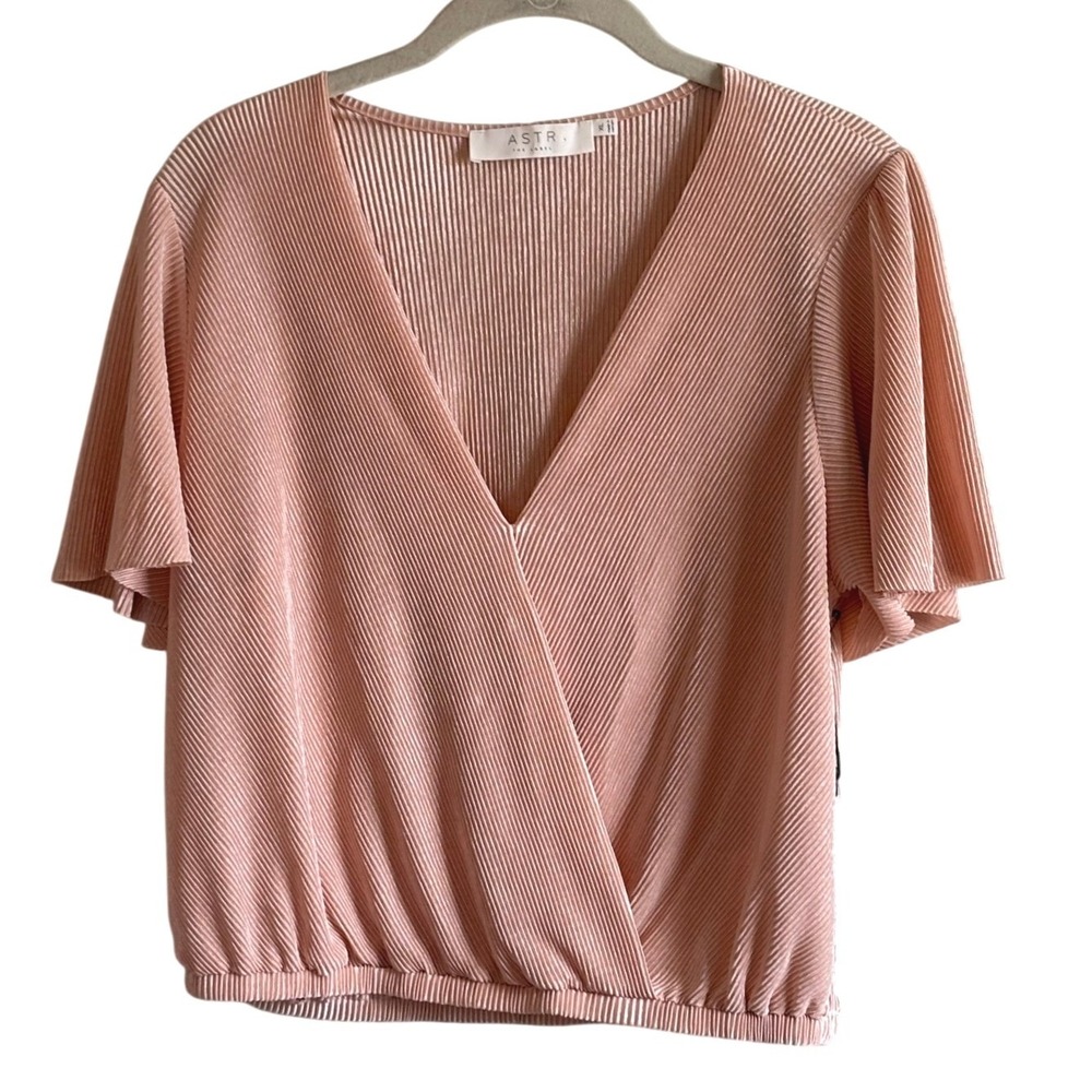 NEW ASTR The Label Surplice Top Peach Womens‎ XL Pleated Flutter Sleeve Wrap